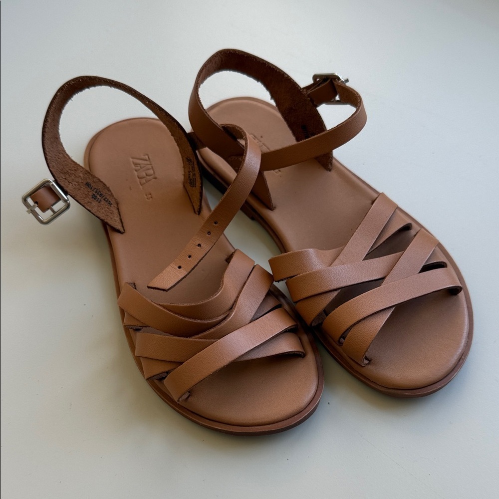 NWOT Zara Brown Leather Sandals Kids Size 33 (US 2)